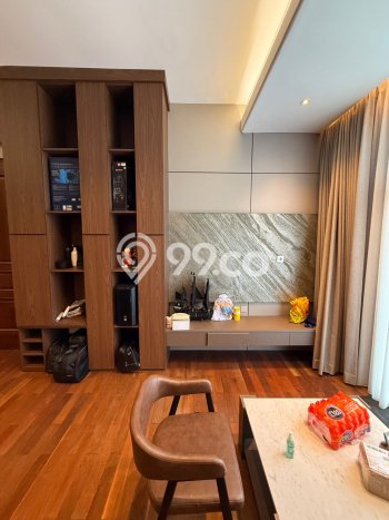 Rumah Elit LB 700m2 Siap Pakai Desain Elegan di Pantai Indah Kapuk, Jakarta Utara Rumah Elit LB 700m2 Siap Pakai Desain Elegan di Pantai Indah Kapuk, Jakarta Utara