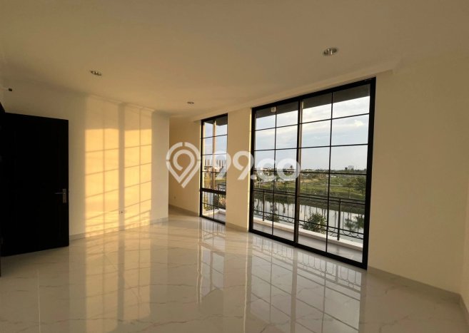 Rumah Elit Modern Tanpa Renovasi di Pantai Indah Kapuk 2 Jakarta Utara Rumah Elit Modern Tanpa Renovasi di Pantai Indah Kapuk 2 Jakarta Utara