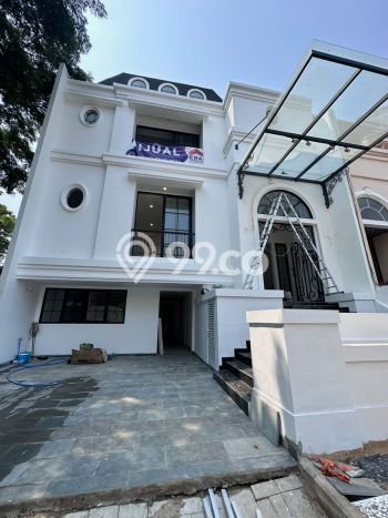 Dijual Rumah Luas Megah Dengan View Eksklusif di Pantai Indah Kapuk, Jakarta Utara Dijual Rumah Luas Megah Dengan View Eksklusif di Pantai Indah Kapuk, Jakarta Utara
