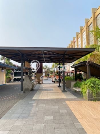 Ruko Disewa di Jakarta Utara dengan LB 330m2 Area Komersial Ramai Ruko Disewa di Jakarta Utara dengan LB 330m2 Area Komersial Ramai