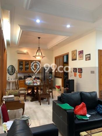 Rumah Mewah LB 400m2 Siap Huni Desain Elegan di Pluit, Jakarta Utara Rumah Mewah LB 400m2 Siap Huni Desain Elegan di Pluit, Jakarta Utara