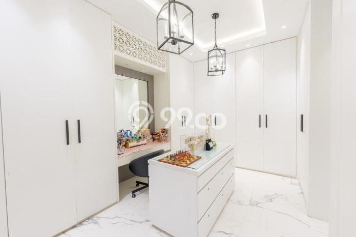 For Sale! Luxury House LT 136m2 Desain Modern di Pantai Indah Kapuk For Sale! Luxury House LT 136m2 Desain Modern di Pantai Indah Kapuk