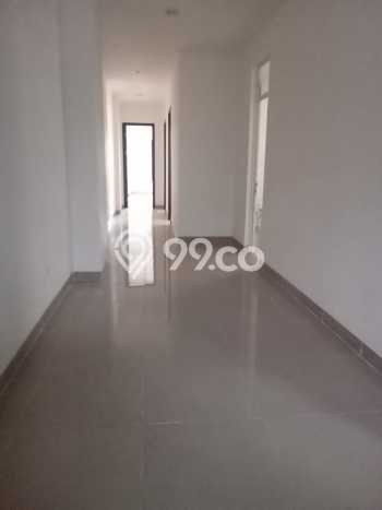 Ruko Dijual di Jakarta Utara LT 90m2 & LB 270m2 Lokasi Terbaik! Ruko Dijual di Jakarta Utara LT 90m2 & LB 270m2 Lokasi Terbaik!