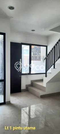 Rumah Modern 2 KT di Pantai Indah Kapuk 2 Jakarta Utara Rumah Modern 2 KT di Pantai Indah Kapuk 2 Jakarta Utara