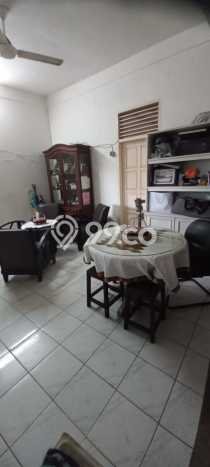 Rumah Luxury Modern Siap Huni di Semolowaru Surabaya Rumah Luxury Modern Siap Huni di Semolowaru Surabaya