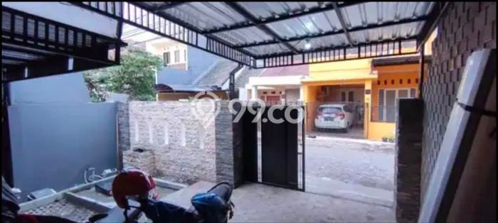 Disewakan Rumah Konsep Modern di Rungkut Surabaya dengan 2 KT Disewakan Rumah Konsep Modern di Rungkut Surabaya dengan 2 KT