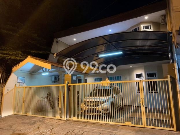 Rumah Luxury Modern Tanpa Renovasi di Dukuh Kupang Surabaya Rumah Luxury Modern Tanpa Renovasi di Dukuh Kupang Surabaya