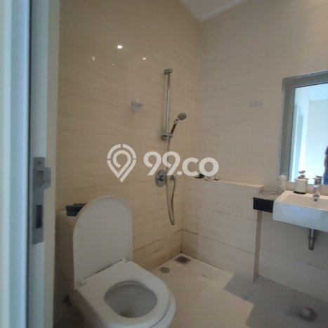 Sewa Rumah Murah di Green Lake City Jakarta Barat Punya 4 KT Sewa Rumah Murah di Green Lake City Jakarta Barat Punya 4 KT