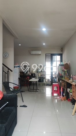 Jarang Ada! Rumah Kontrakan 5 Kamar Nyaman Siap Huni Green Lake City Jarang Ada! Rumah Kontrakan 5 Kamar Nyaman Siap Huni Green Lake City