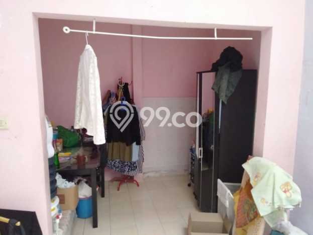 Rumah Luas Asri 3 KT Siap Pakai di Duri Kosambi Jakarta Barat Rumah Luas Asri 3 KT Siap Pakai di Duri Kosambi Jakarta Barat