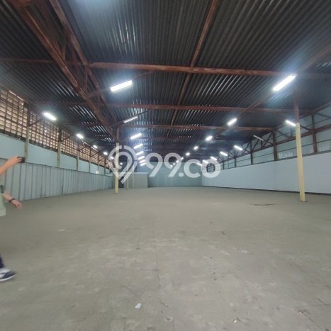 Gudang untuk Disewa di Pusat Tangerang Luas Bangunan 2970m2 Gudang untuk Disewa di Pusat Tangerang Luas Bangunan 2970m2