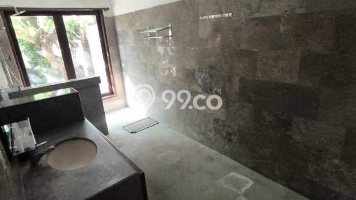 LOKASI TERBAIK! Vila di , Ukuran 500m2m², Lokasi Strategis dengan jalan bagus LOKASI TERBAIK! Vila di , Ukuran 500m2m², Lokasi Strategis dengan jalan bagus