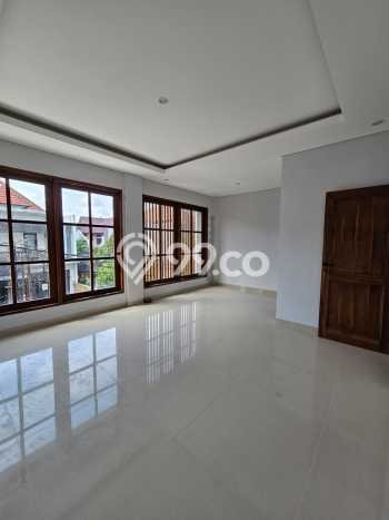 Lokasi strategis! Rumah siap huni disewakan di Denpasar Selatan LB 155m2 Lokasi strategis! Rumah siap huni disewakan di Denpasar Selatan LB 155m2