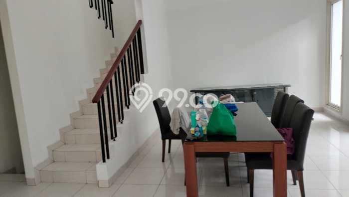 Disewakan! Rumah 4 Kamar Tidur &
3 Kamar Mandi di Alam Sutera, Tangerang Disewakan! Rumah 4 Kamar Tidur &
3 Kamar Mandi di Alam Sutera, Tangerang
