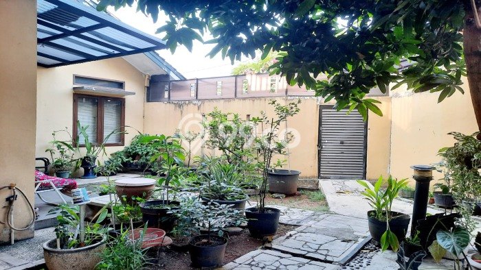 INVESTASI TEPAT! Rumah area BSD Nusaloka, Luas 302m² LB 218m² INVESTASI TEPAT! Rumah area BSD Nusaloka, Luas 302m² LB 218m²