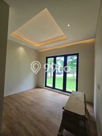 PROPERTI PILIHAN! Rumah area BSD The Icon, Luas 224m² Bangunan 325m² PROPERTI PILIHAN! Rumah area BSD The Icon, Luas 224m² Bangunan 325m²