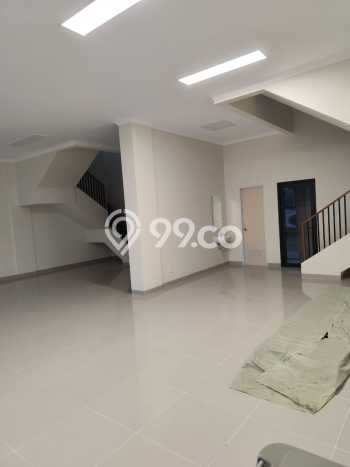 For Rent Ruko Premium di Gading Serpong, Luas 160m², Lokasi Berkembang For Rent Ruko Premium di Gading Serpong, Luas 160m², Lokasi Berkembang
