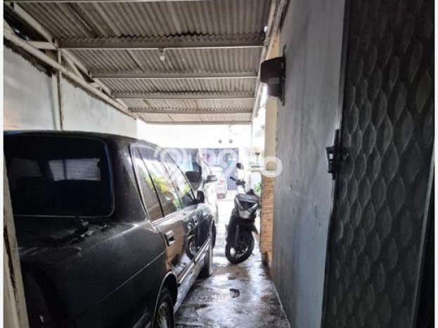 Rumah Area Strategis di BSD City, Tangerang, Luas 200m² LB 100m² Rumah Area Strategis di BSD City, Tangerang, Luas 200m² LB 100m²