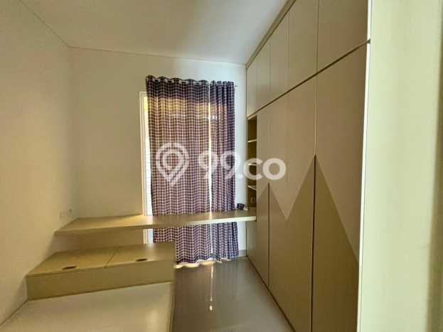 Disewakan! Rumah 4 Kamar Tidur &
3 Kamar Mandi di Gading Serpong, Tangerang Disewakan! Rumah 4 Kamar Tidur &
3 Kamar Mandi di Gading Serpong, Tangerang