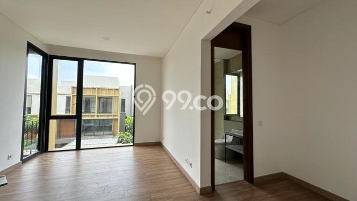 Rumah Mewah LB 480m2 Siap Pakai Desain Elegan di BSD, Tangerang Rumah Mewah LB 480m2 Siap Pakai Desain Elegan di BSD, Tangerang