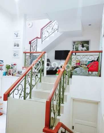Rumah Elit LB 80m2 Siap Pakai Desain Elegan di Gading Serpong, Tangerang Rumah Elit LB 80m2 Siap Pakai Desain Elegan di Gading Serpong, Tangerang