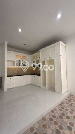 Rumah Elit Modern Tanpa Renovasi di BSD City Tangerang Rumah Elit Modern Tanpa Renovasi di BSD City Tangerang