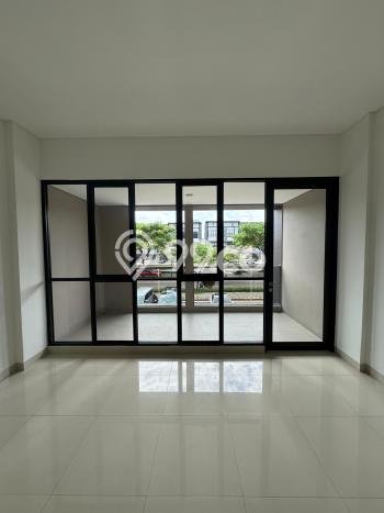 Unit Ruko Disewakan di BSD di Area Ramai & Strategis Unit Ruko Disewakan di BSD di Area Ramai & Strategis