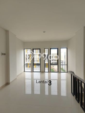 Unit Ruko Dijual di Tangerang LT 40m2 & LB 121m2 Unit Ruko Dijual di Tangerang LT 40m2 & LB 121m2