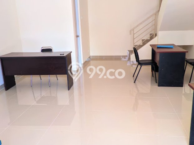 INVESTASI POTENSIAL! Ruko Kawasan , Luas 88m2m², Kawasan Komersial INVESTASI POTENSIAL! Ruko Kawasan , Luas 88m2m², Kawasan Komersial