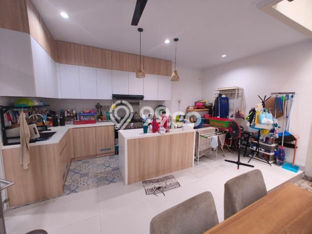 Jual Rumah Modern 4 KT di Gading Serpong, Tangerang Jual Rumah Modern 4 KT di Gading Serpong, Tangerang