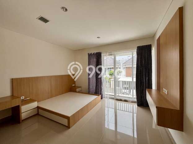 Disewakan! Rumah 4 Kamar Tidur &
3 Kamar Mandi di Gading Serpong, Tangerang Disewakan! Rumah 4 Kamar Tidur &
3 Kamar Mandi di Gading Serpong, Tangerang