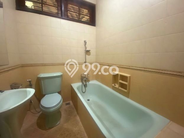 Jarang Ada! Rumah Kontrakan 4 Kamar Bagus Siap Huni Ampera Jarang Ada! Rumah Kontrakan 4 Kamar Bagus Siap Huni Ampera