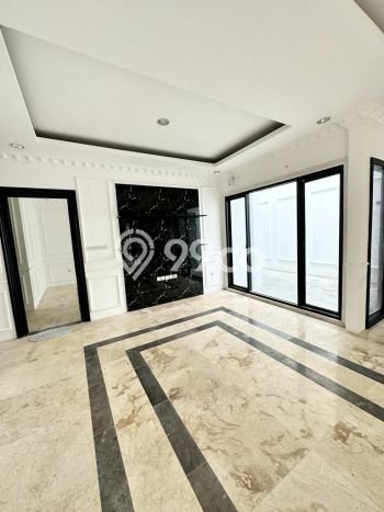 Rumah Luxury Modern Siap Huni di Ciganjur Jakarta Selatan Rumah Luxury Modern Siap Huni di Ciganjur Jakarta Selatan