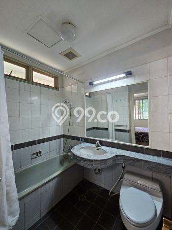Unit Komersial Dijual di Menteng Jakarta Pusat Luas Tanah 1663m2, Luas Bangunan 3000m2 Unit Komersial Dijual di Menteng Jakarta Pusat Luas Tanah 1663m2, Luas Bangunan 3000m2