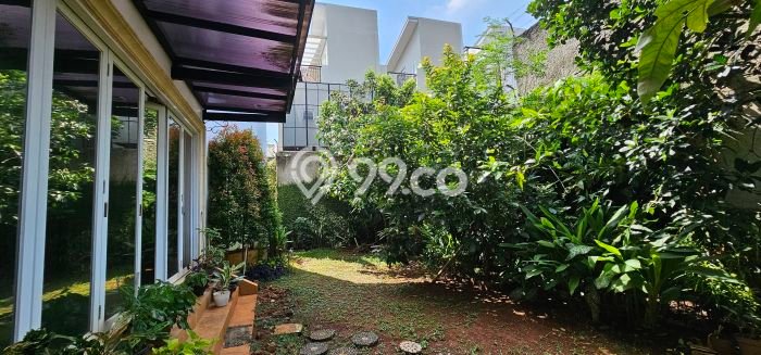 Siap Huni Rumah Mewah 6 Kamar di Jagakarsa Dekat ke Mana Saja Siap Huni Rumah Mewah 6 Kamar di Jagakarsa Dekat ke Mana Saja