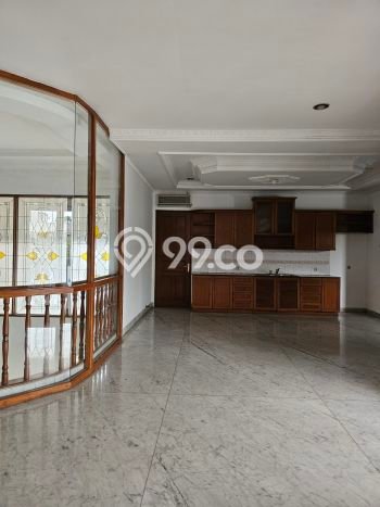 For Sale! Premium House LT 1300m2 Desain Elegan di Kemang For Sale! Premium House LT 1300m2 Desain Elegan di Kemang