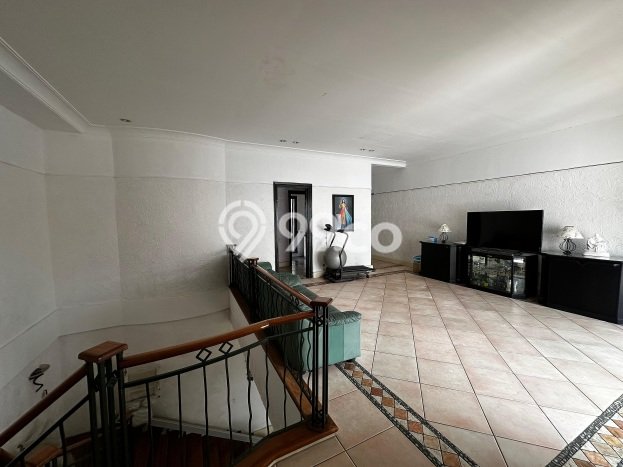 Rumah Luxury Modern Siap Huni di Pondok Indah Jakarta Selatan Rumah Luxury Modern Siap Huni di Pondok Indah Jakarta Selatan