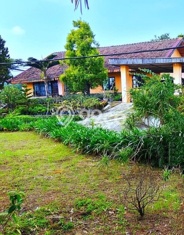 For Sale! Luxury House LT 3300m2 Desain Elegan di Cibodas For Sale! Luxury House LT 3300m2 Desain Elegan di Cibodas