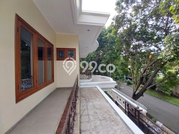 Rumah Bagus Disewakan di Pondok Indah, Jakarta Selatan LT 450m2, LB 400m2 Rumah Bagus Disewakan di Pondok Indah, Jakarta Selatan LT 450m2, LB 400m2