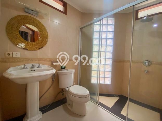 Jarang Ada! Rumah Kontrakan 4 Kamar Bagus Siap Huni Ampera Jarang Ada! Rumah Kontrakan 4 Kamar Bagus Siap Huni Ampera