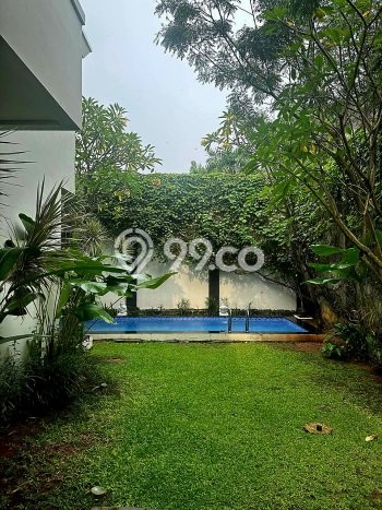 Rumah Kondisi Baik Disewakan di Kemang, Jakarta Selatan LT 500m2, LB 480m2 Rumah Kondisi Baik Disewakan di Kemang, Jakarta Selatan LT 500m2, LB 480m2