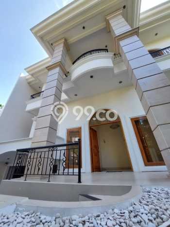 Hunian Minimalis dengan LT 430m2 & LB 998m2 Disewakan di Pondok Indah Hunian Minimalis dengan LT 430m2 & LB 998m2 Disewakan di Pondok Indah