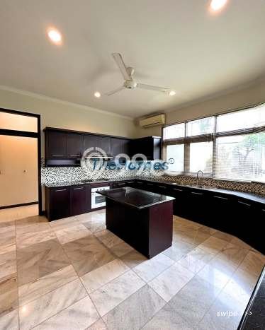 Rumah Luxury Modern Siap Huni di Fatmawati Jakarta Selatan Rumah Luxury Modern Siap Huni di Fatmawati Jakarta Selatan