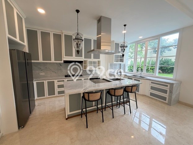 Rumah Luxury Modern Tanpa Renovasi di Kemang Jakarta Selatan Rumah Luxury Modern Tanpa Renovasi di Kemang Jakarta Selatan