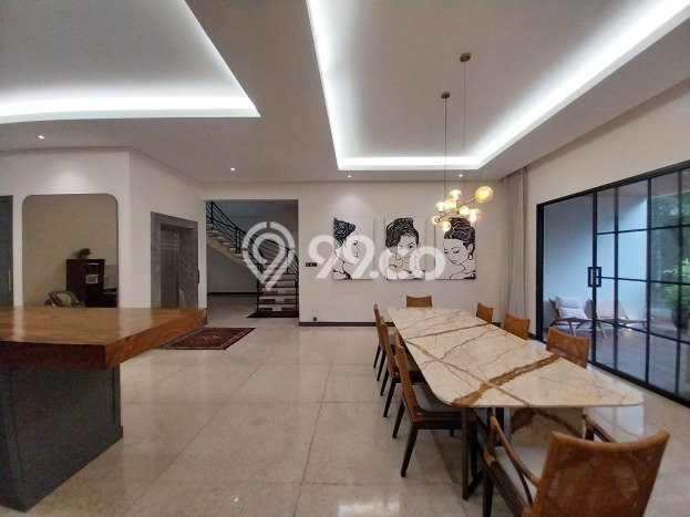 Dijual Rumah Mewah Exclusive di Kebayoran Baru, Jakarta Selatan Dijual Rumah Mewah Exclusive di Kebayoran Baru, Jakarta Selatan
