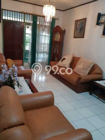 Dijual Rumah Luas Elegan Dengan View Eksklusif di Pisangan Lama, Jakarta Timur Dijual Rumah Luas Elegan Dengan View Eksklusif di Pisangan Lama, Jakarta Timur