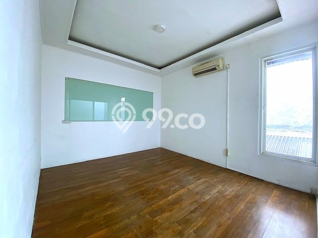 Komersial Bagus LT 220m2 LB 360m2 Dijual di Kebayoran Baru Jakarta Selatan Komersial Bagus LT 220m2 LB 360m2 Dijual di Kebayoran Baru Jakarta Selatan
