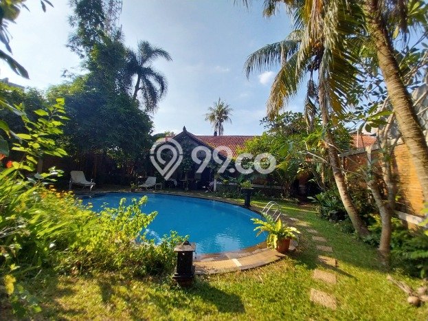 Jual Rumah Mewah Elegan Dengan View Eksklusif di Cirendeu, Jakarta Selatan Jual Rumah Mewah Elegan Dengan View Eksklusif di Cirendeu, Jakarta Selatan