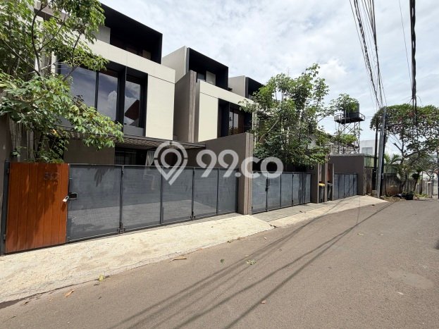Rumah Luxury Modern Tanpa Renovasi di Kemang Jakarta Selatan Rumah Luxury Modern Tanpa Renovasi di Kemang Jakarta Selatan