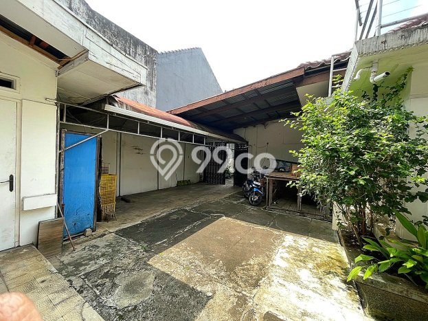 Siap Huni Rumah Mewah 6 Kamar di Kebayoran Baru Dekat ke Mana Pun Siap Huni Rumah Mewah 6 Kamar di Kebayoran Baru Dekat ke Mana Pun